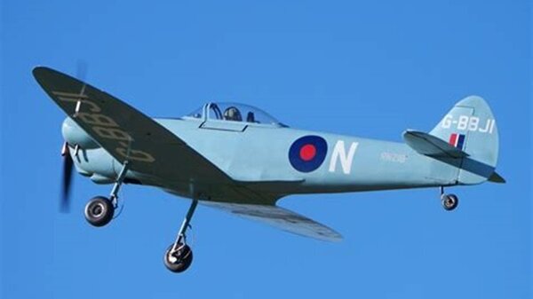Isaacs Spitfire 02.jpg