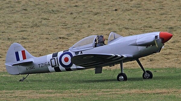Isaacs Spitfire 04.jpg