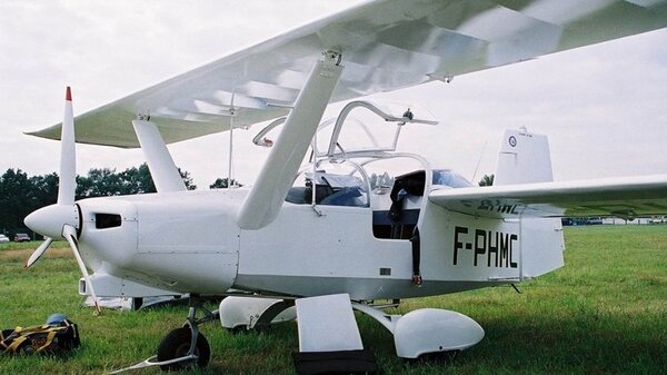 Lederlin 380L 05.jpg