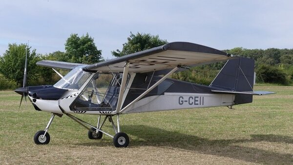 Medway SLA100 Executive 03.jpg