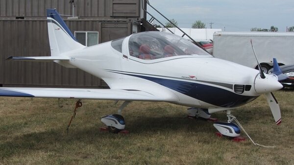 OMA SUD Redbird 01.jpg