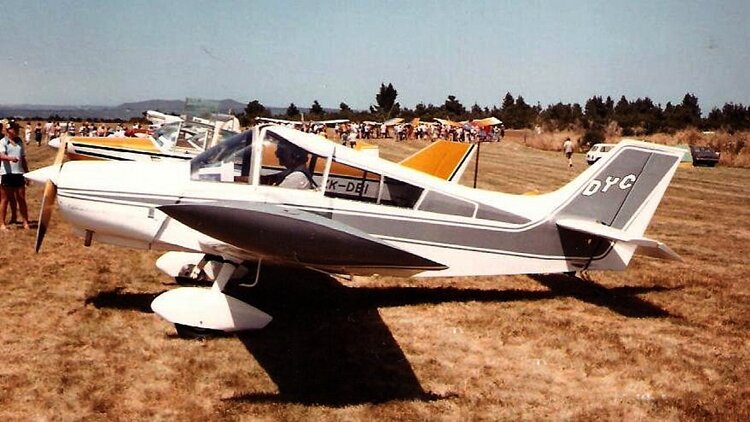 More information about "MacFam Cavalier"