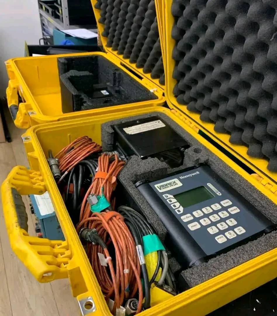 More information about "Aircraft Maintenance equipment/Tools for Sale"