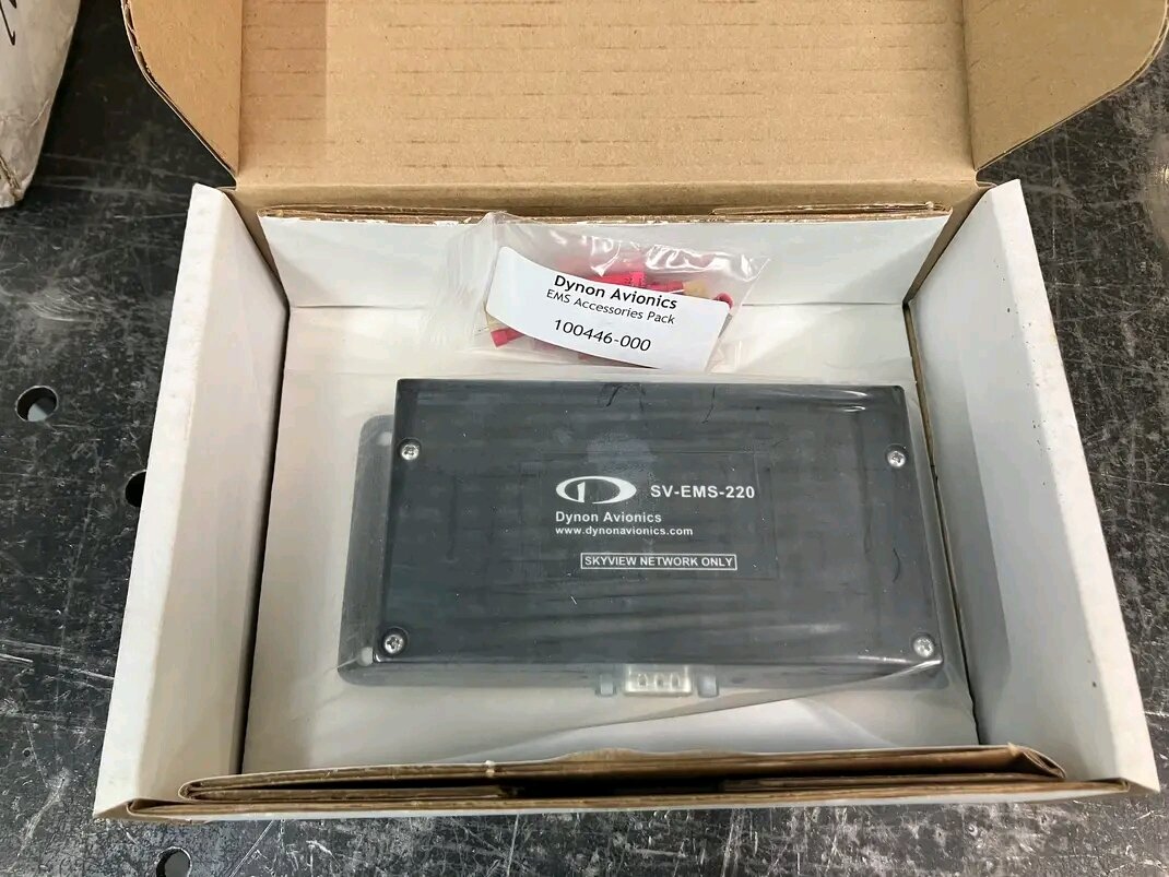 More information about "Dynon Skyview Classic 10" Kit for Rotax 912"