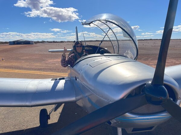 Sandrasfirstflight.thumb.jpg.3dfbf9de60bd1c9bd5b02672b63d45cf.jpg