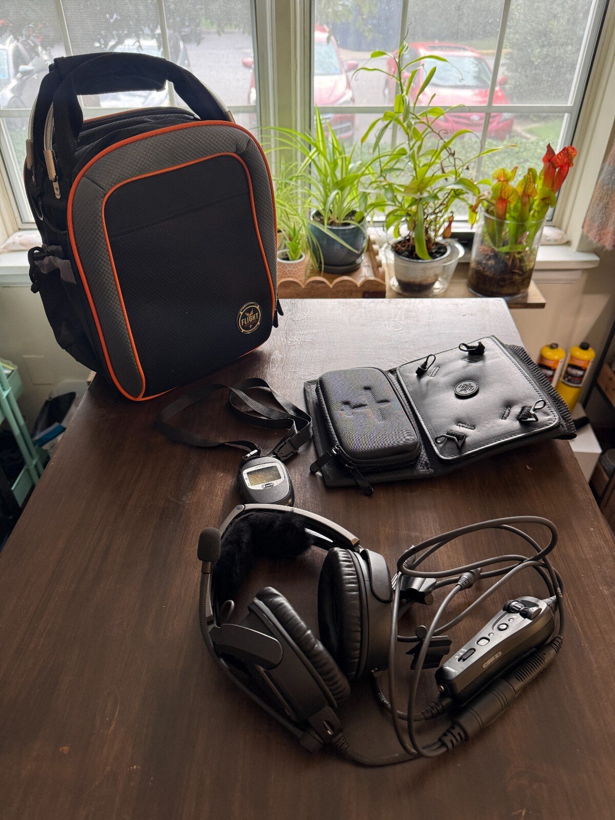 More information about "Bose A20 Bluetooth Aviation Headset + Bad Elf GPS Pro + Pilot Gear Bundle"