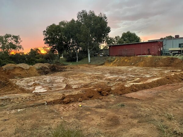 Excavation2.thumb.jpg.ebfcd3d6088dfc16279f807ec24b81bc.jpg